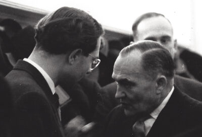 Wolfgang Kraus und Heimito von Doderer im Rahmen der Eröffnung, 18.12.1961. Foto: Helmut Baar